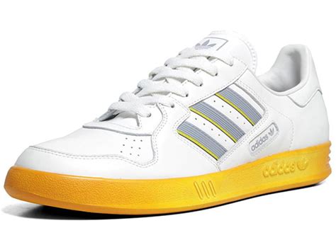 adidas tennis court top shoes.